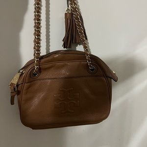 Tory Burch Tan Leather Purse with Chain Leather Strap- perfect condition